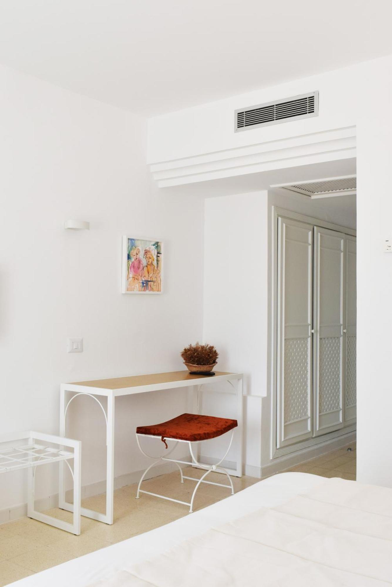 Hotel Bougainvillier Djerba Taguermess Εξωτερικό φωτογραφία