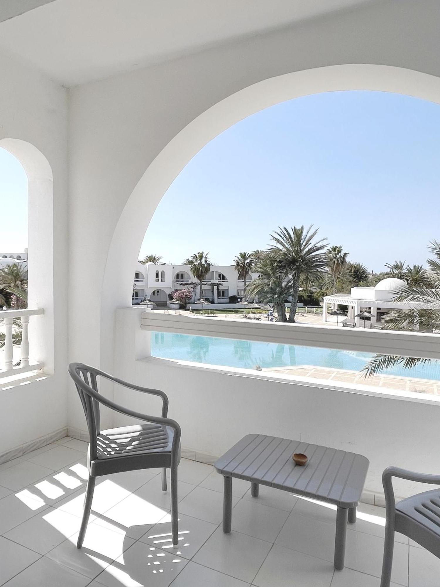 Hotel Bougainvillier Djerba Taguermess Εξωτερικό φωτογραφία